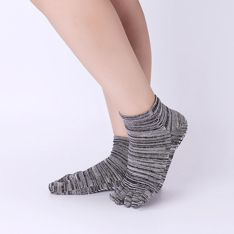 Non-Slip Yoga Socks with Grips – обзор и цена Grip Sock Yoga